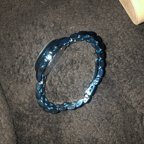 Mk watch - Picture 3 of 6